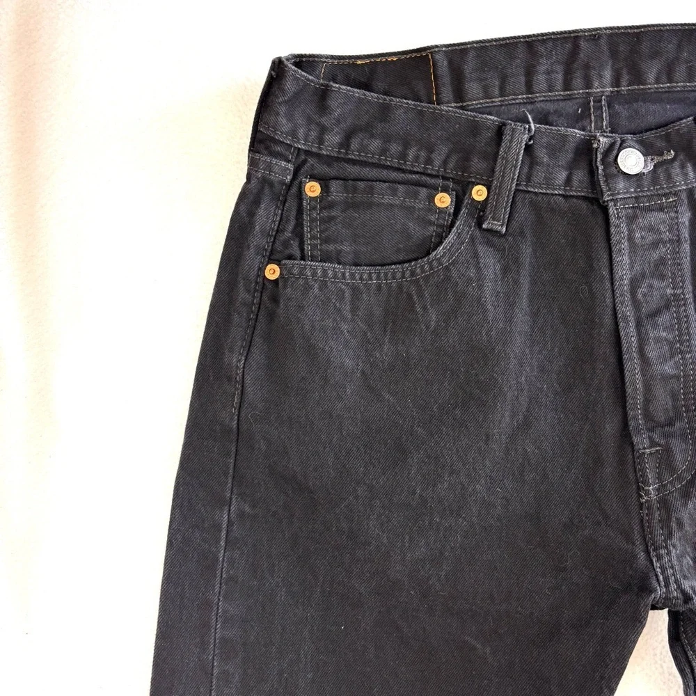 Levi's 501 Men's Black Faded Buttonfly Classic 100% Cotton Straight Jeans‎ 34/32
